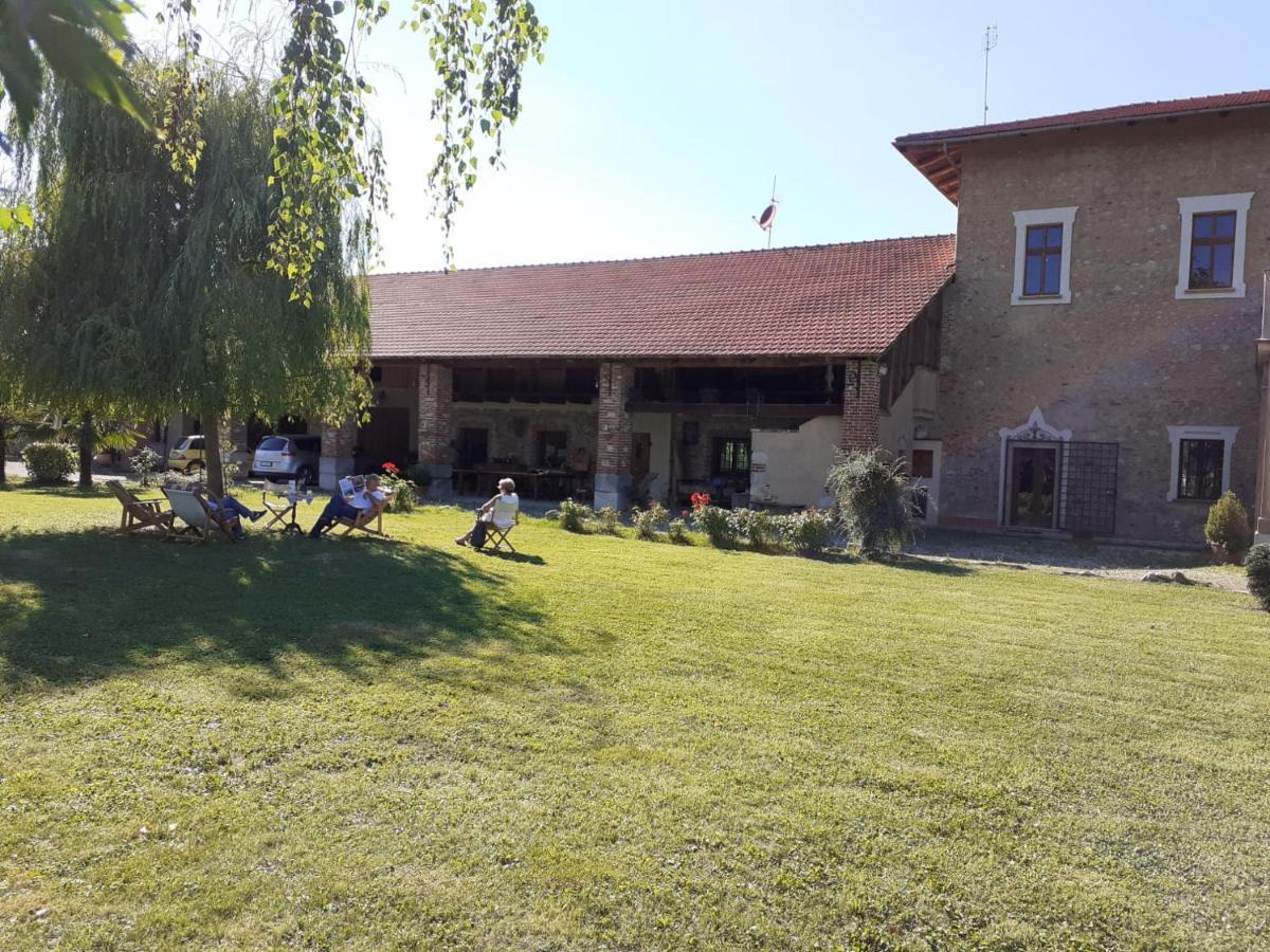 B&B Cascina Dell'Eco Busca Eksteriør bilde