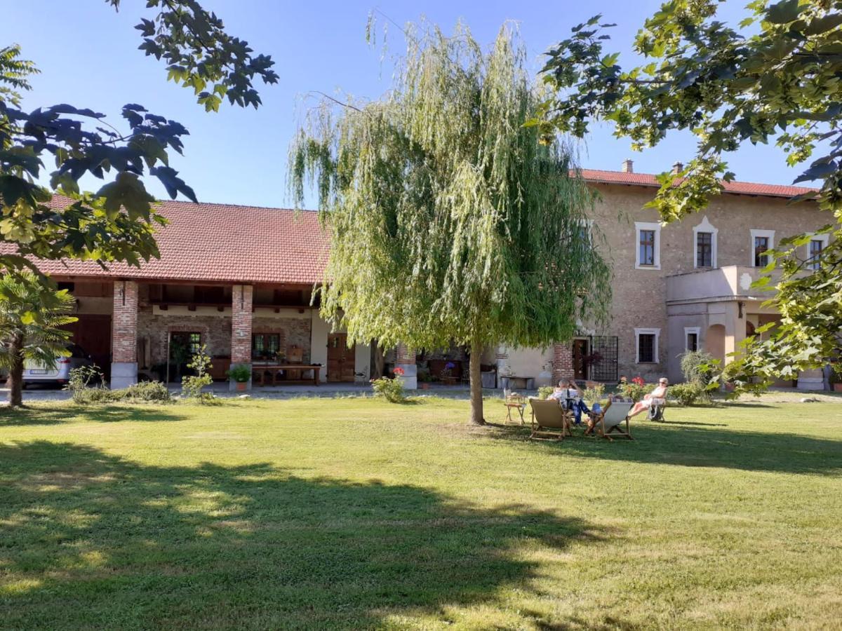 B&B Cascina Dell'Eco Busca Eksteriør bilde
